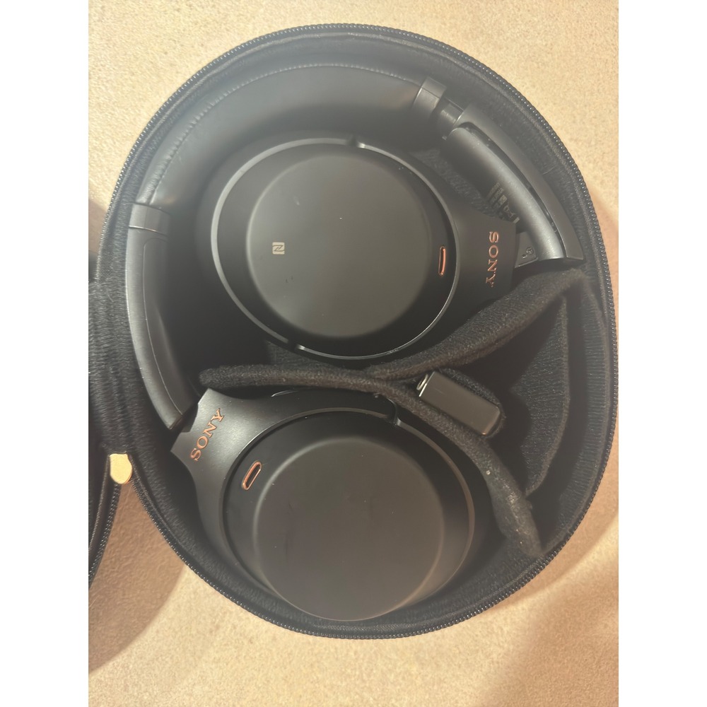 Sony WH-1000XM4 Wireless Noise Canceling Headphones Black WH1000XM4/B Broken
